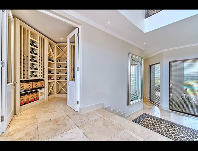 5 BEDROOM HOUSE FOR SALE IN BLUE HILLS EQUESTRIAN ESTATE